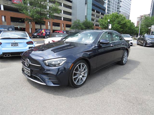 Used 2022 Mercedes-Benz E 350 4MATIC Sedan image 1