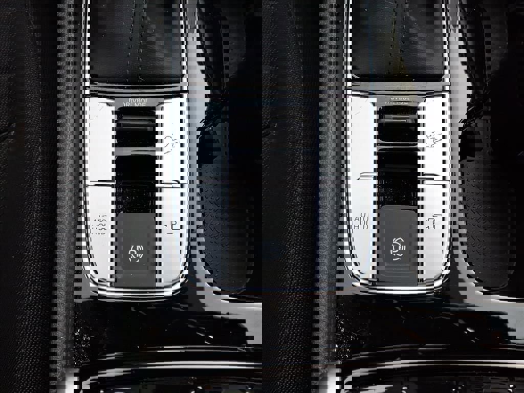 Used 2024 Hyundai Santa Cruz SEL image 13