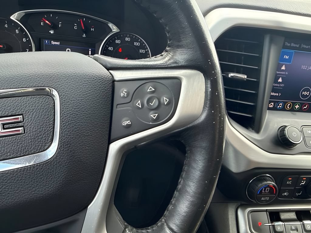 Used 2020 GMC Acadia SLE w/ LPO, Floor Liner Package FWD image 15