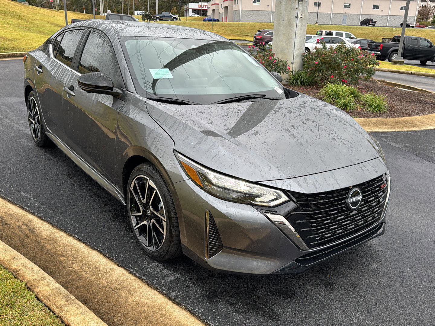 New 2025 Nissan Sentra SR w/ SR Premium Package image 6