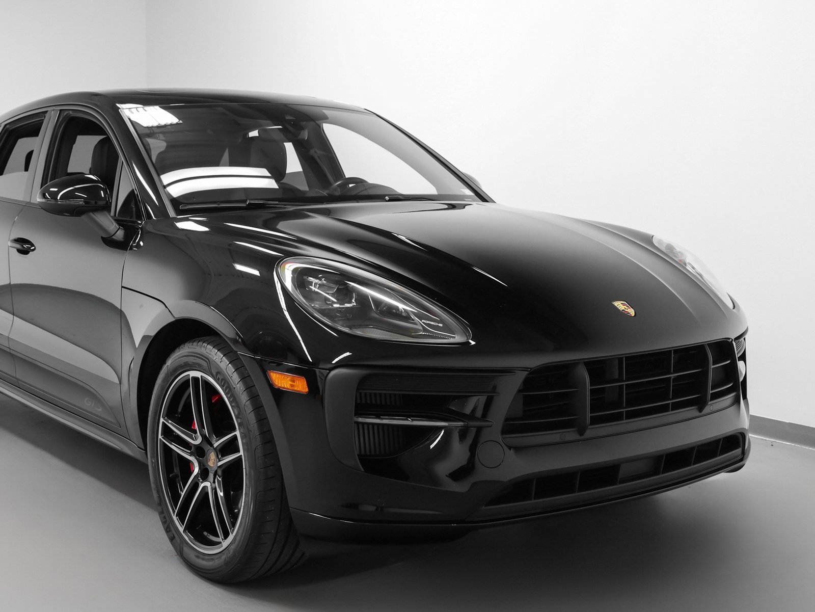 Used 2021 Porsche Macan GTS image 9
