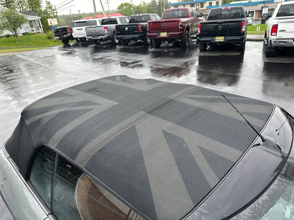Used 2016 MINI Cooper Convertible FWD image 5