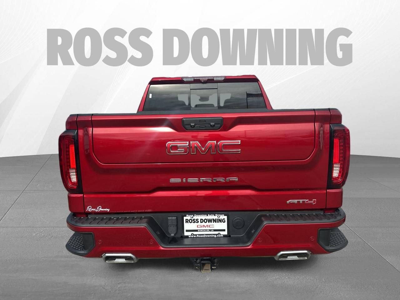 Used 2024 GMC Sierra 1500 AT4 w/ Technology Package AWD/4WD image 5
