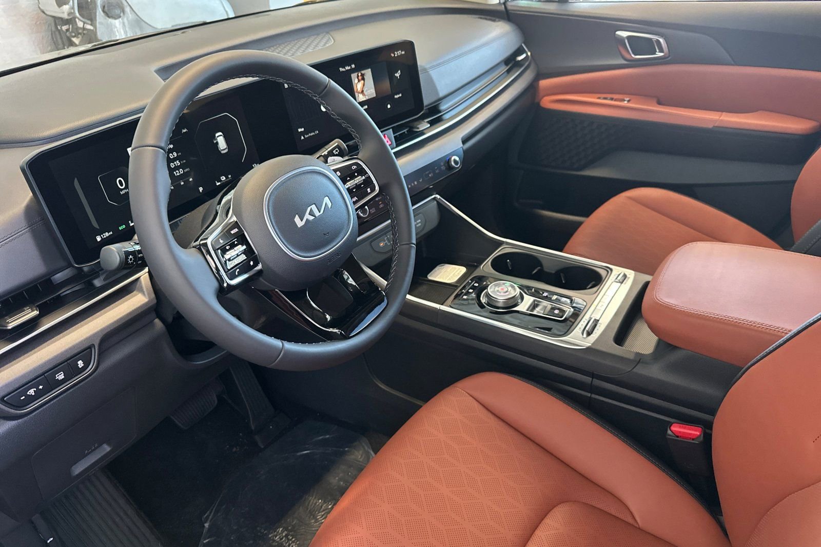 New 2026 Kia Carnival SX image 10