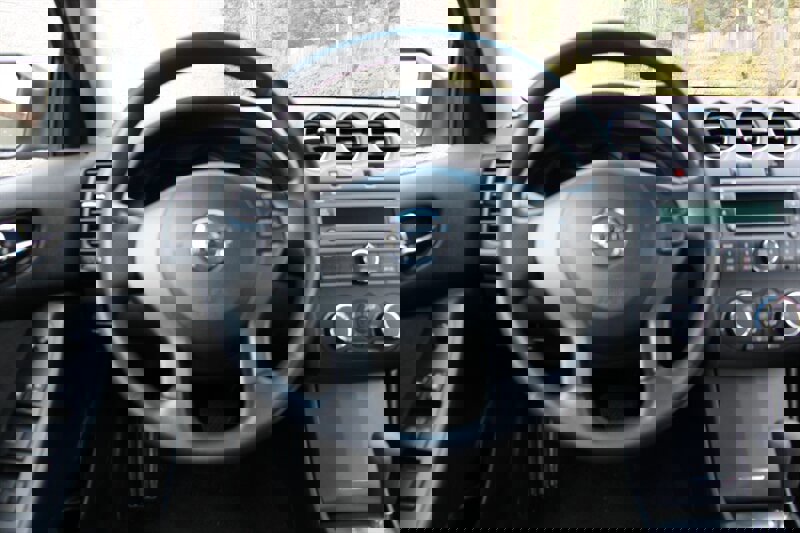 Used 2012 Nissan Altima 2.5 S FWD image 14