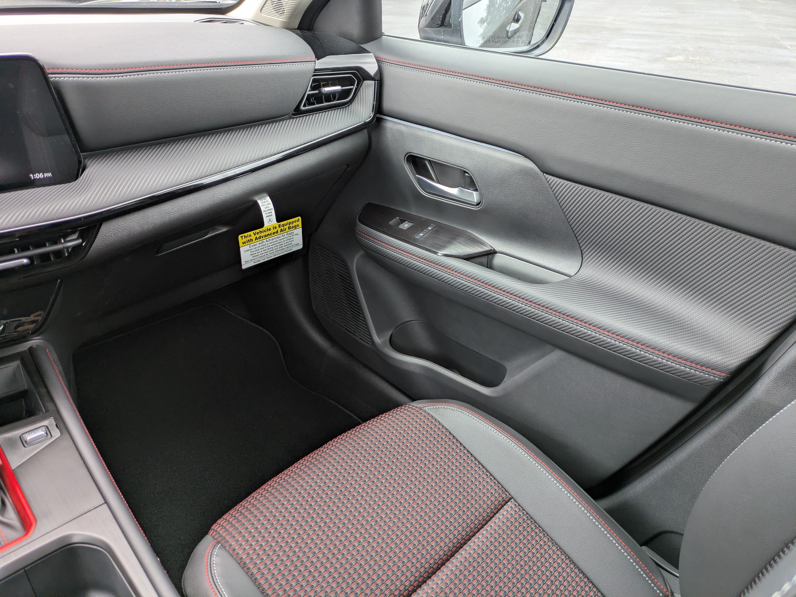 New 2026 Nissan Kicks SR FWD image 18