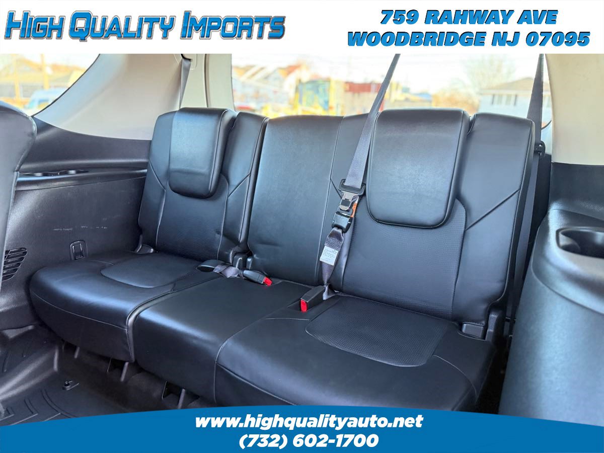 Used 2019 Nissan Armada Platinum w/ Interior Lighting Package image 20