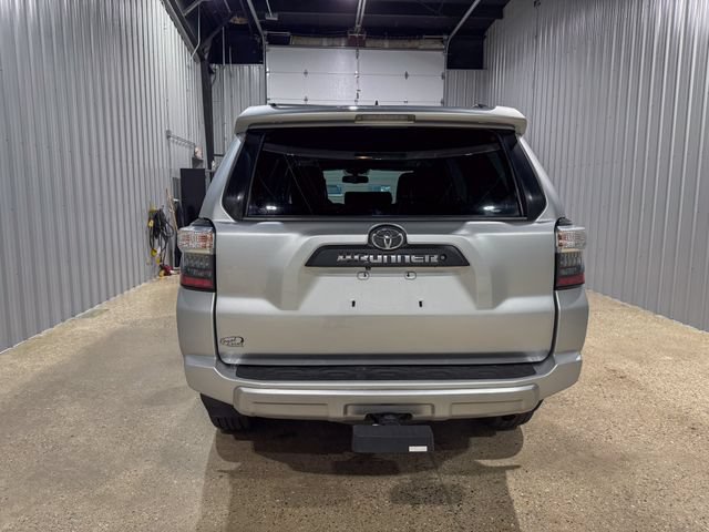 Used 2014 Toyota 4Runner Trail Premium AWD/4WD image 4