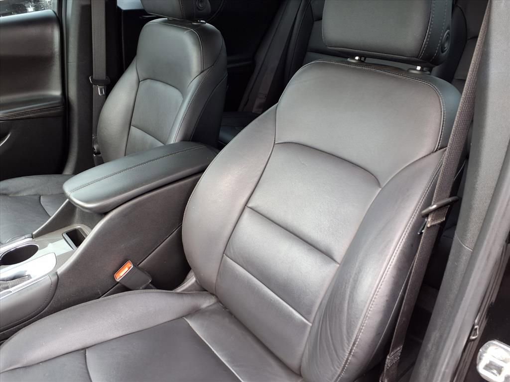 Used 2021 Chevrolet Malibu LT w/ Leather Package FWD image 19