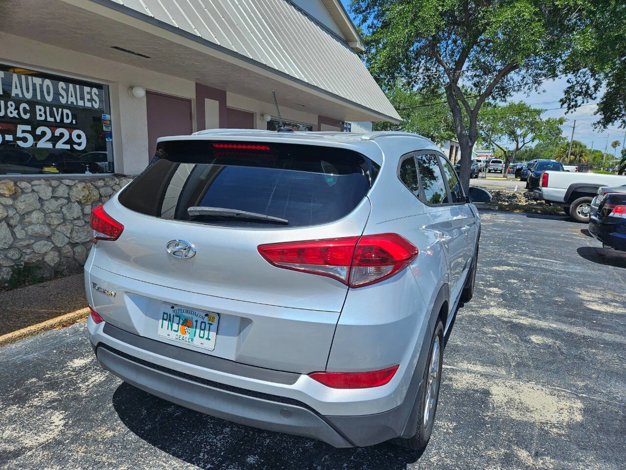 Used 2017 Hyundai Tucson SE FWD image 4