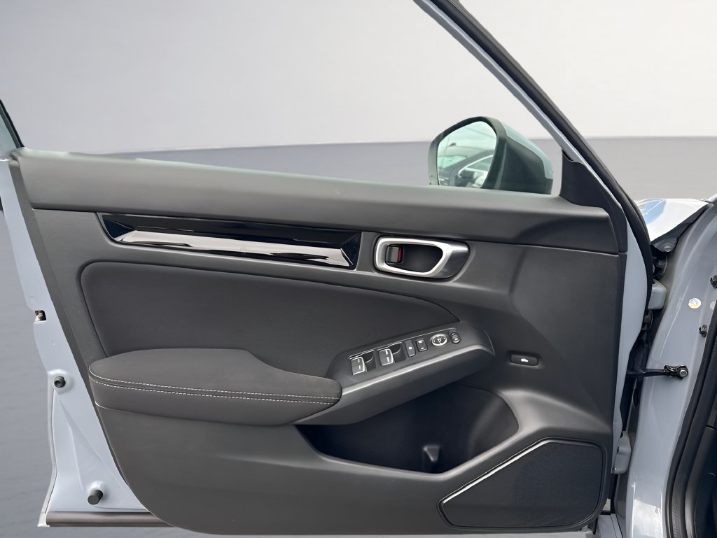 Used 2023 Honda Civic EX image 23