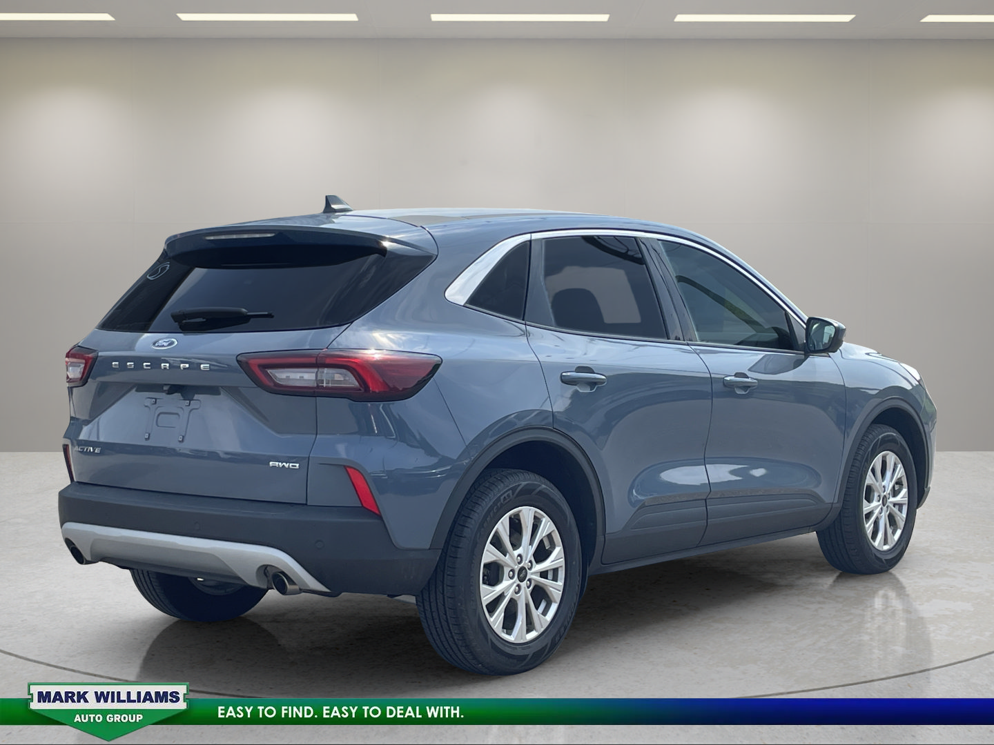 Used 2023 Ford Escape Active w/ Tech Pack #2 AWD/4WD image 5