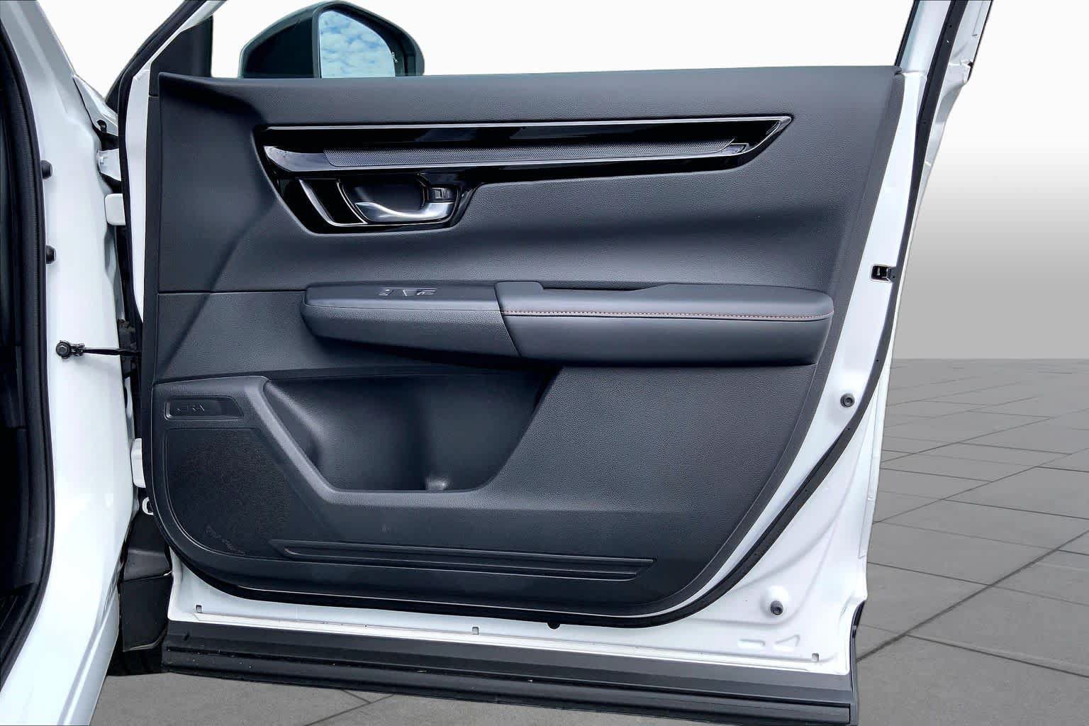 Used 2024 Honda CR-V Sport Touring image 26