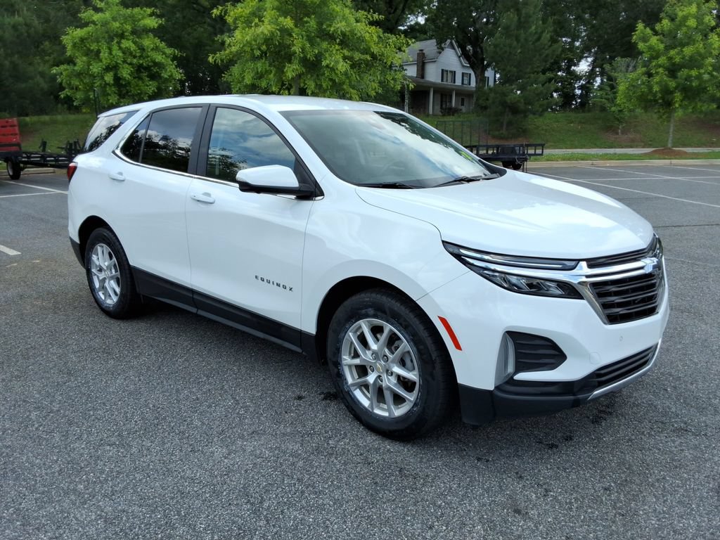 Certified 2022 Chevrolet Equinox LT FWD image 3