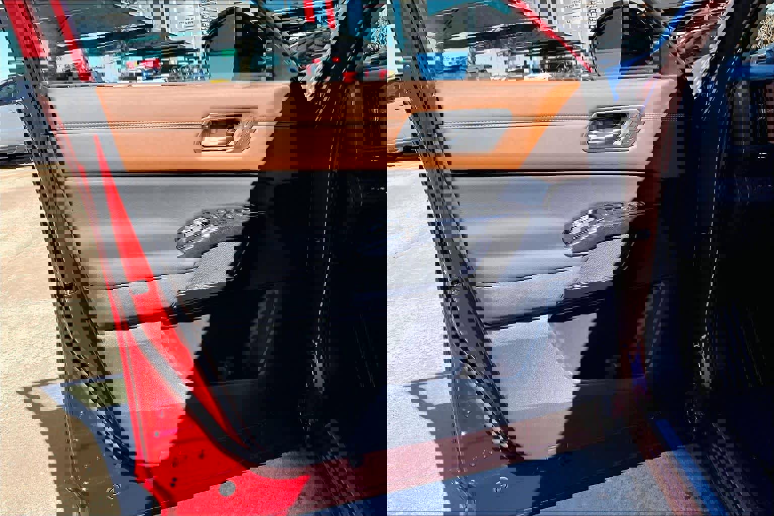 New 2026 Nissan Pathfinder Platinum image 10