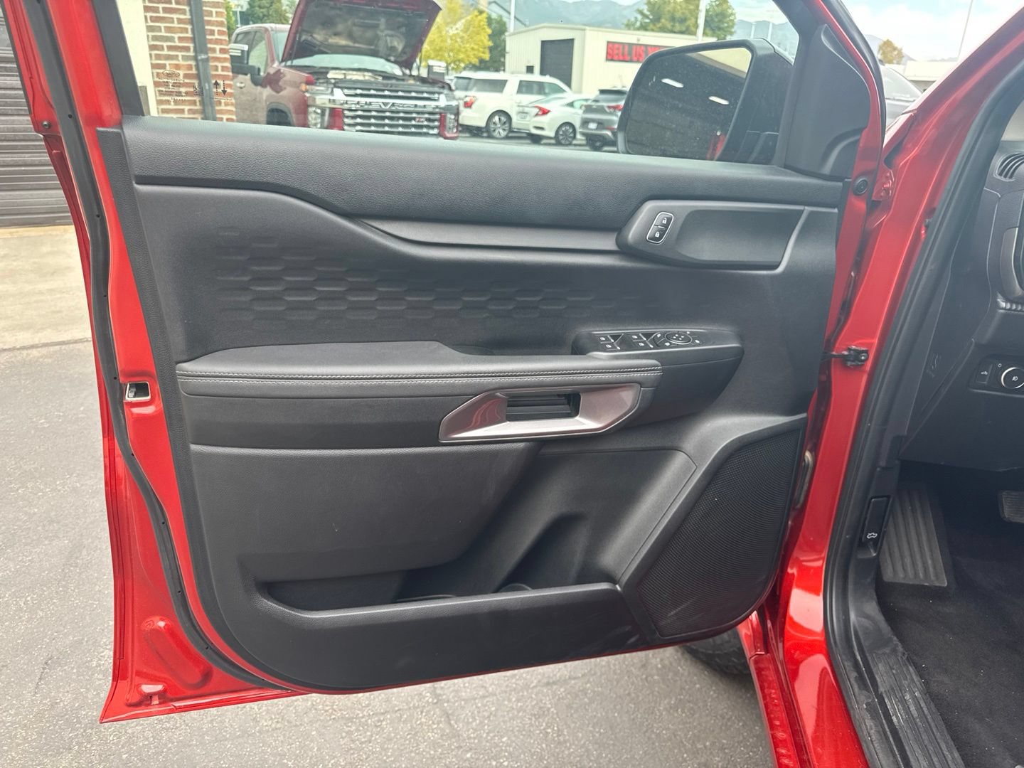 Used 2024 Ford Ranger XLT w/ FX4 Off-Road Package AWD/4WD image 18