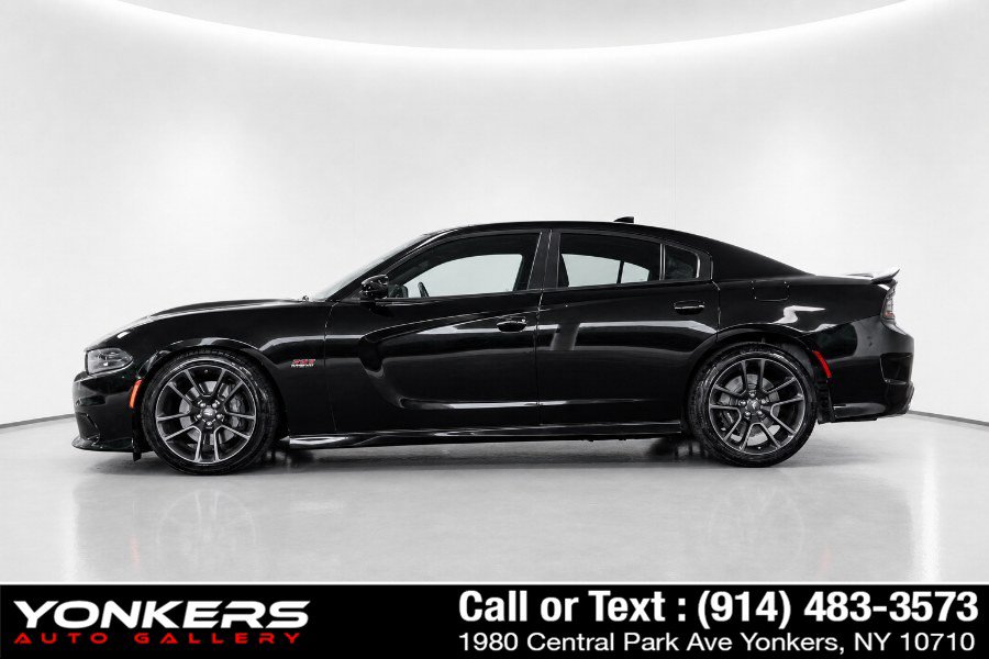 Used 2023 Dodge Charger Scat Pack w/ Plus Group RWD image 11