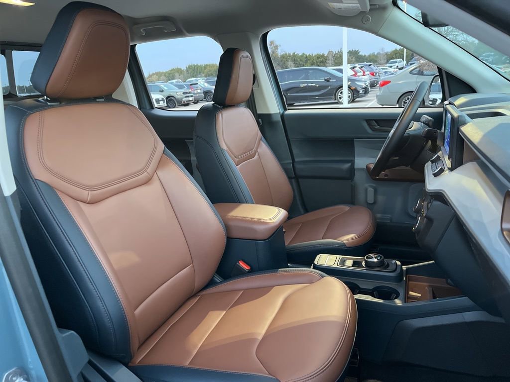 Used 2023 Ford Maverick Lariat w/ Lariat Luxury Package image 29