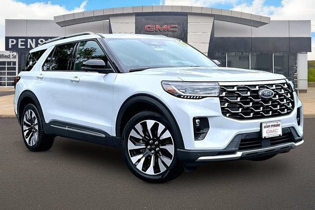 Used 2025 Ford Explorer Platinum w/ LUX Leather Package AWD/4WD image 11
