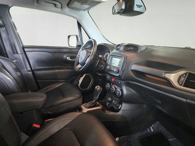 Used 2016 Jeep Renegade Limited w/ Safety & Security Group AWD/4WD image 19