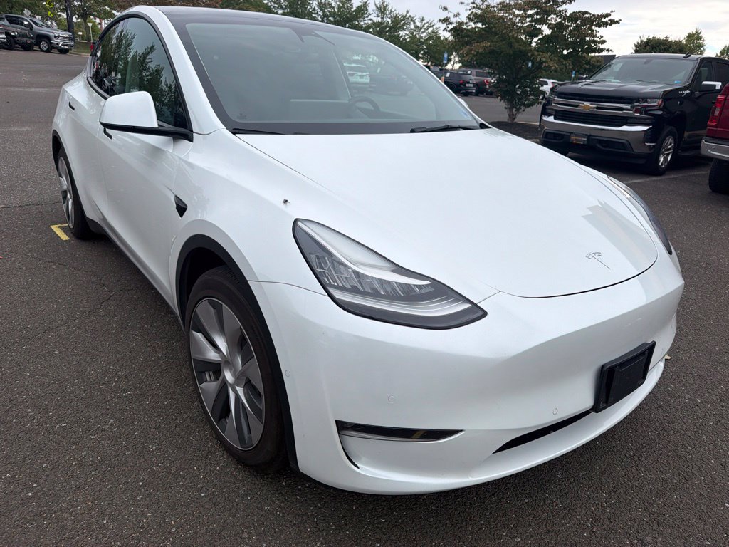 Used 2021 Tesla Model Y Long Range AWD/4WD image 7