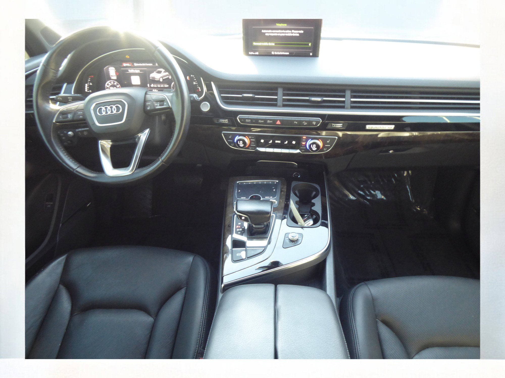 Used 2017 Audi Q7 3.0T Prestige w/ Prestige Package image 15