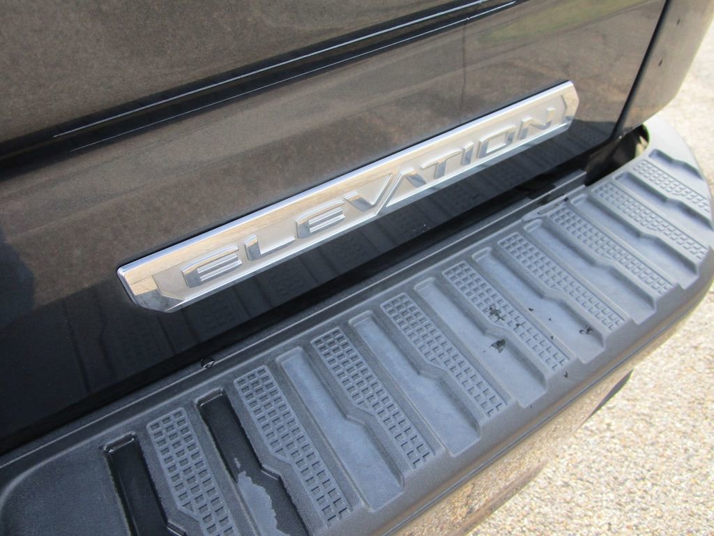 Used 2021 GMC Sierra 1500 Elevation image 12