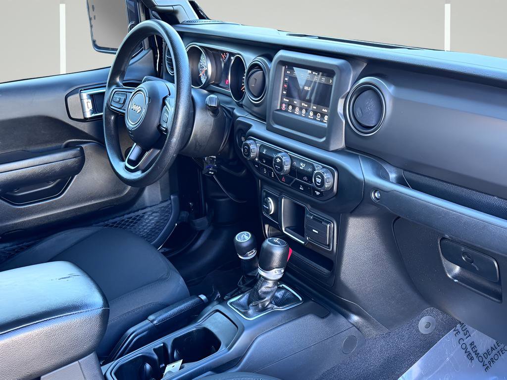 Used 2022 Jeep Gladiator Sport AWD/4WD image 6