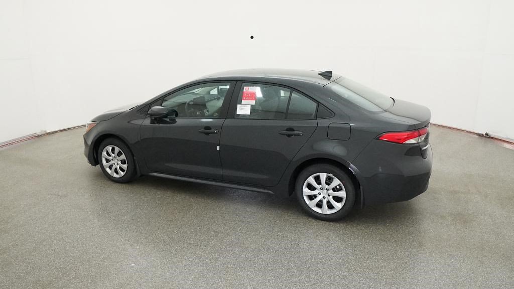 Used 2026 Toyota Corolla LE FWD image 7