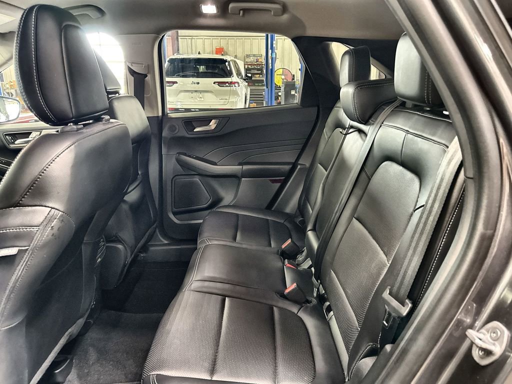 Used 2021 Ford Escape SEL w/ Technology Package image 25