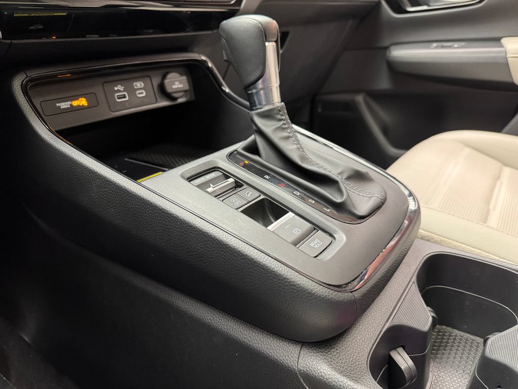 Used 2024 Honda CR-V EX-L image 20