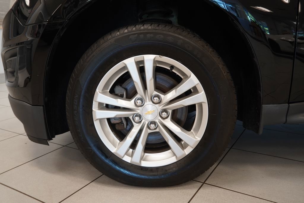 Used 2017 Chevrolet Equinox LS FWD image 15