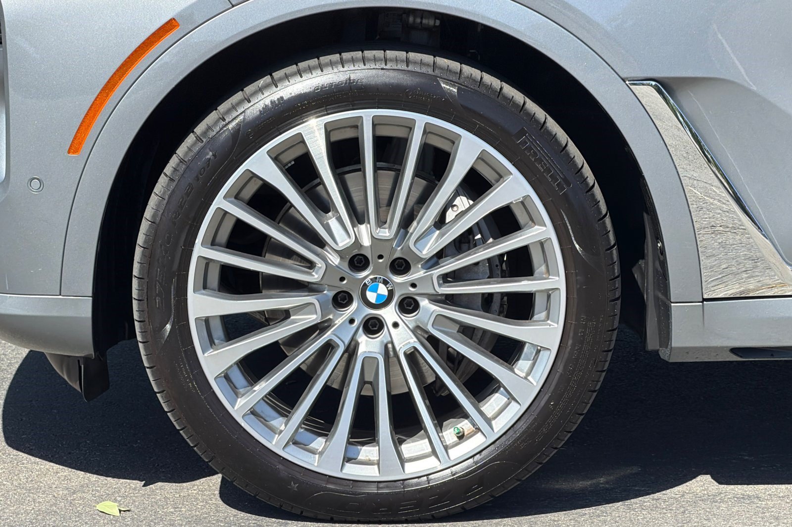 Used 2026 BMW X7 xDrive40i AWD/4WD image 37