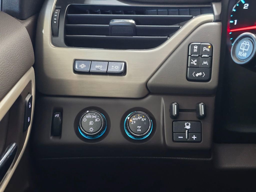 Used 2019 GMC Yukon XL Denali w/ Denali Ultimate Package AWD/4WD image 20