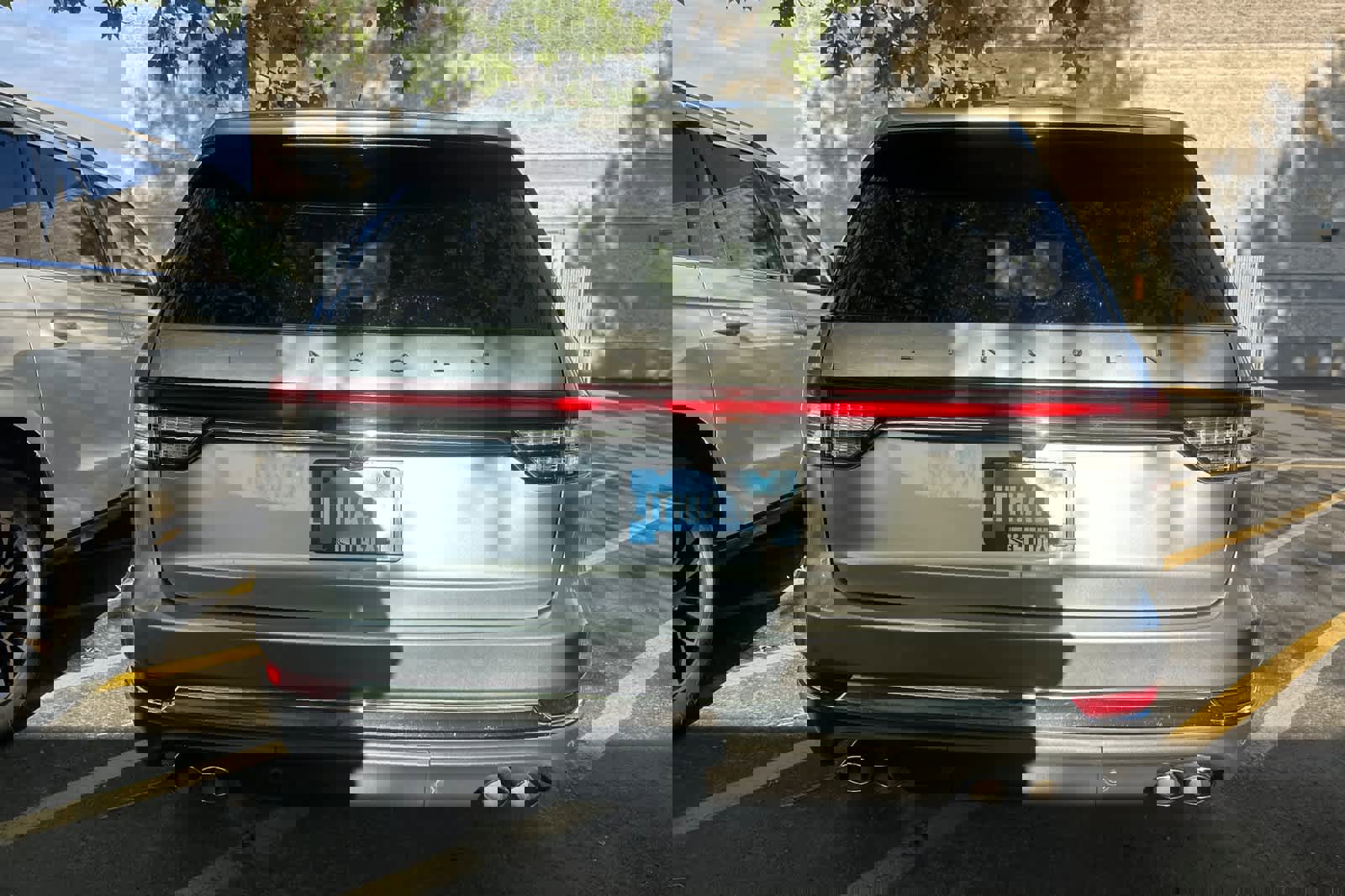 Used 2021 Lincoln Aviator Reserve w/ Equipment Group 202A AWD/4WD image 5