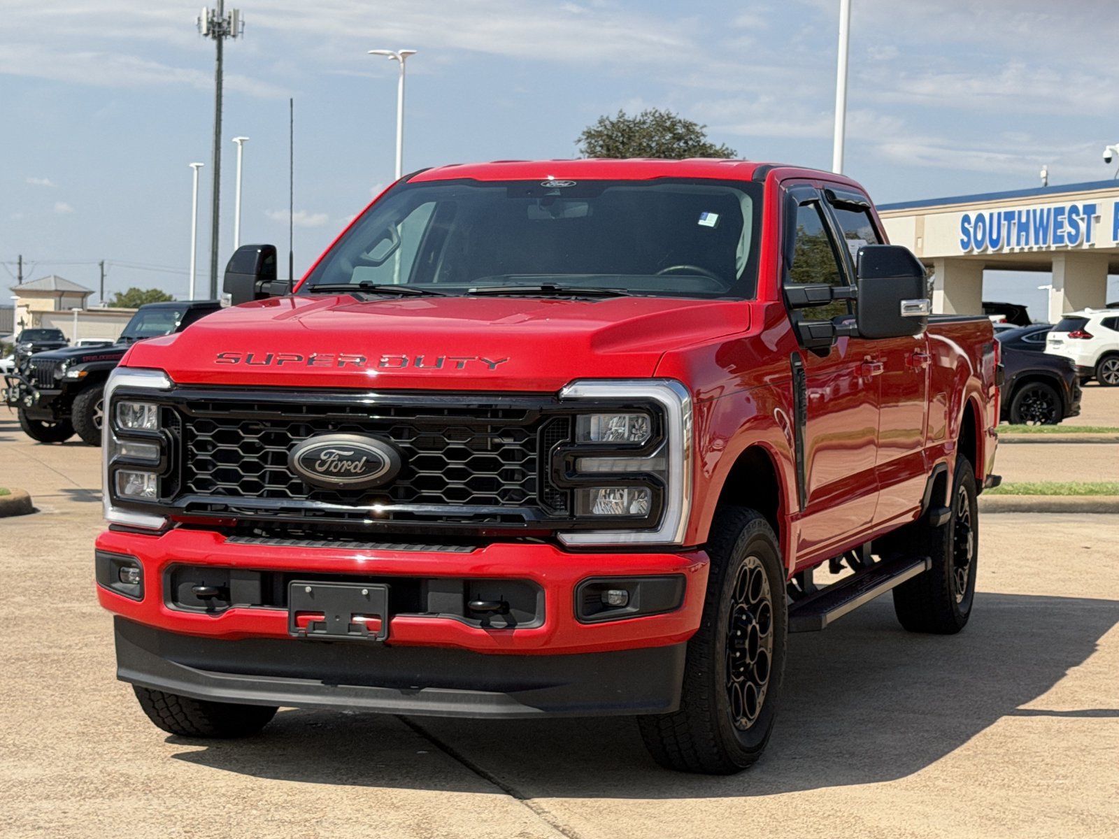 Used 2025 Ford F250 Lariat w/ Black Appearance Package AWD/4WD image 8