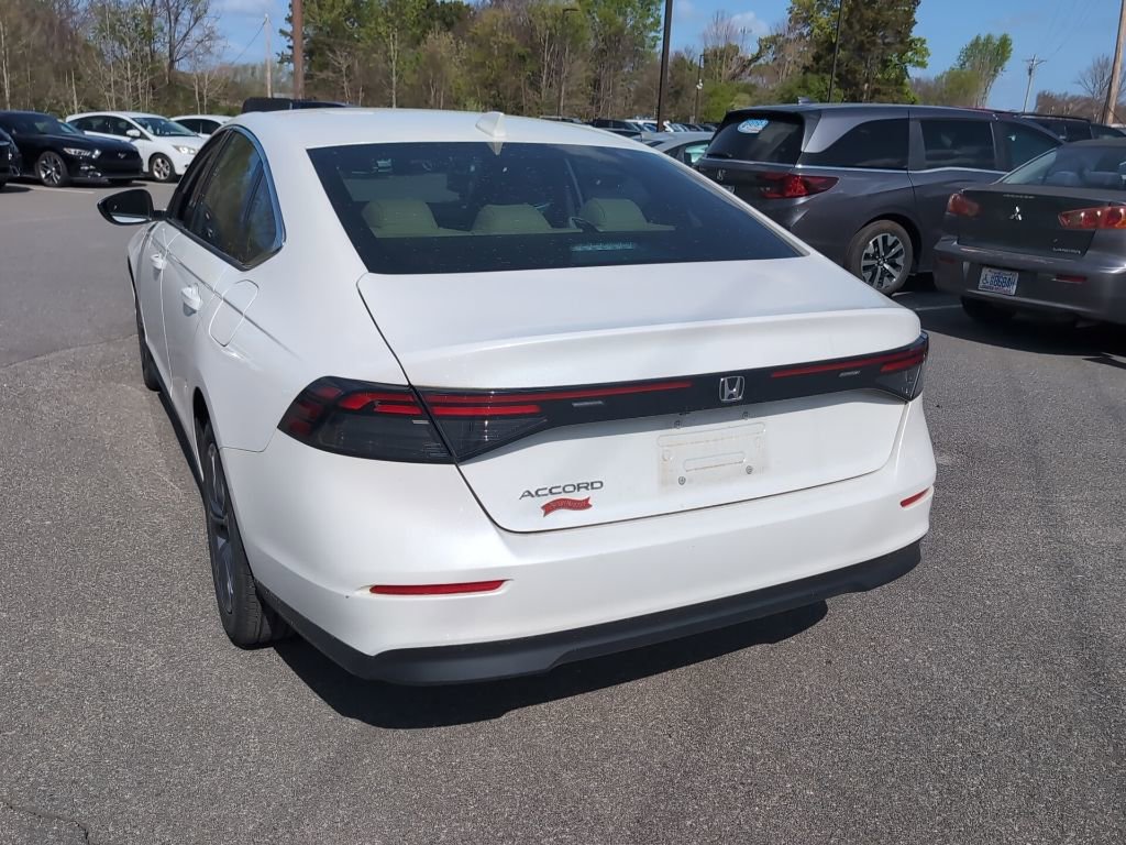 Certified 2024 Honda Accord EX image 6