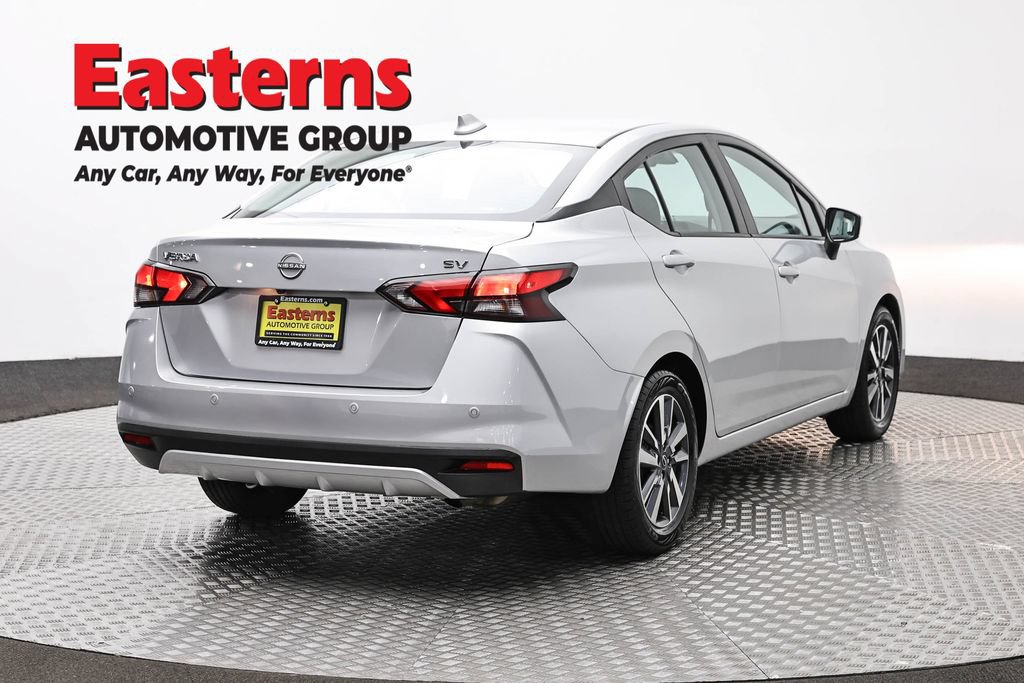 Used 2023 Nissan Versa SV FWD image 7