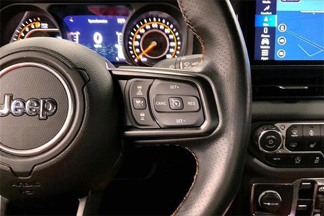 Used 2024 Jeep Gladiator Mojave w/ Technology Group image 23