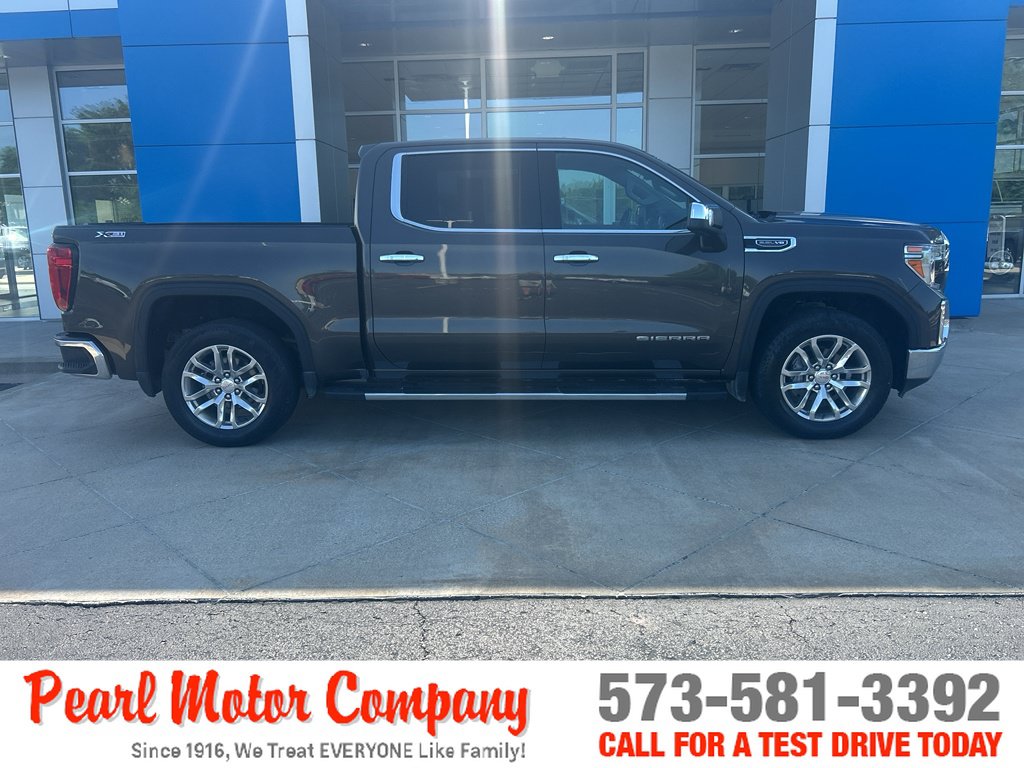 Certified 2019 GMC Sierra 1500 SLT w/ SLT Premium Package AWD/4WD image 3