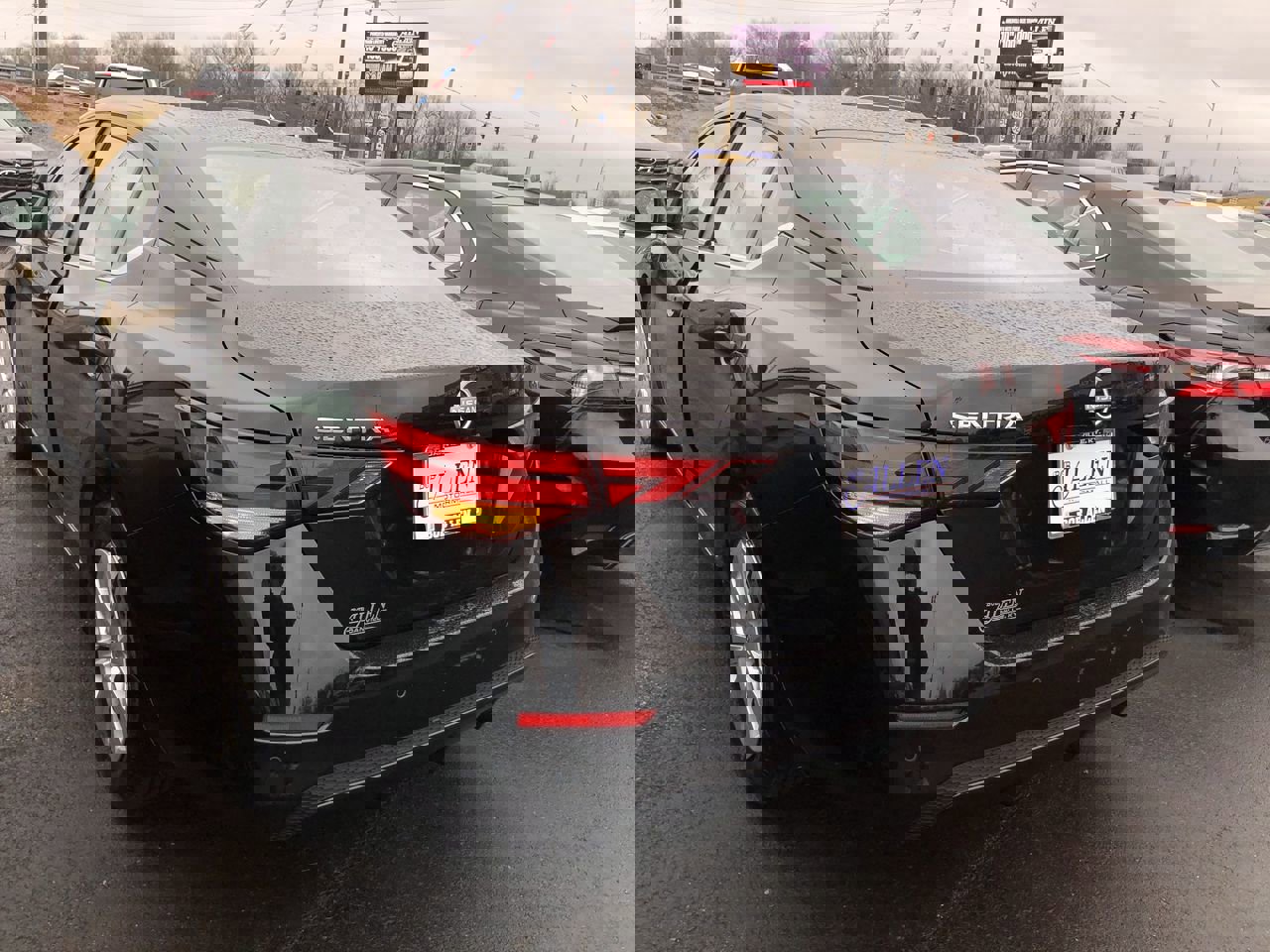 Used 2024 Nissan Sentra S image 4