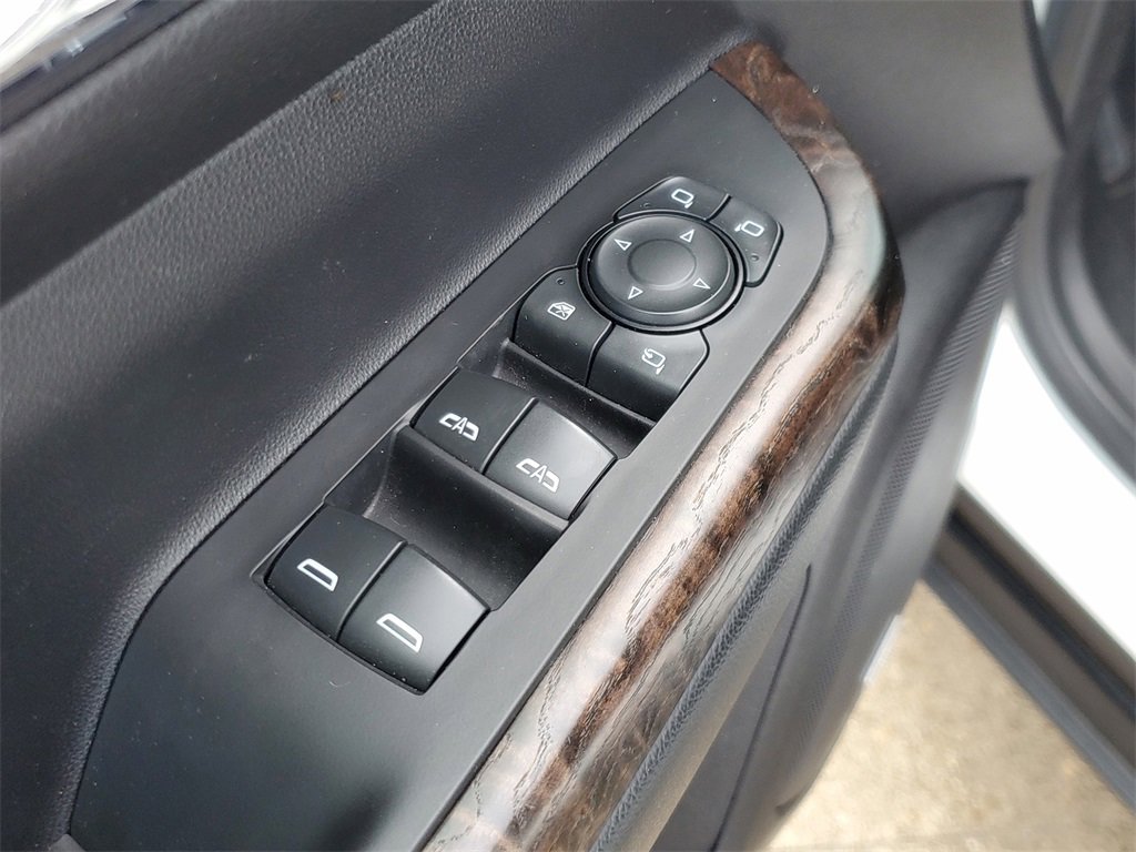 Used 2023 GMC Acadia Denali image 20