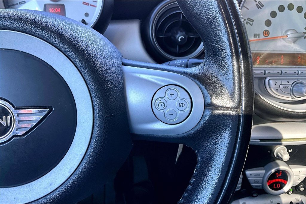 Used 2009 MINI Cooper Hardtop FWD image 12