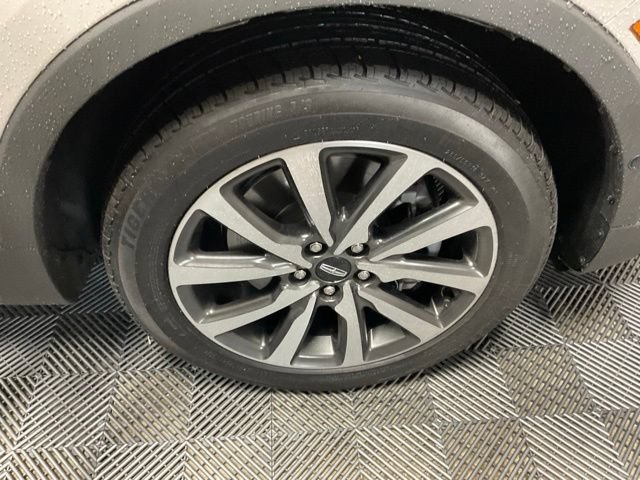 Used 2019 Lincoln MKC Reserve AWD/4WD image 43