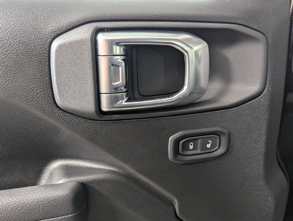 New 2026 Jeep Wrangler Unlimited Sport AWD/4WD image 16