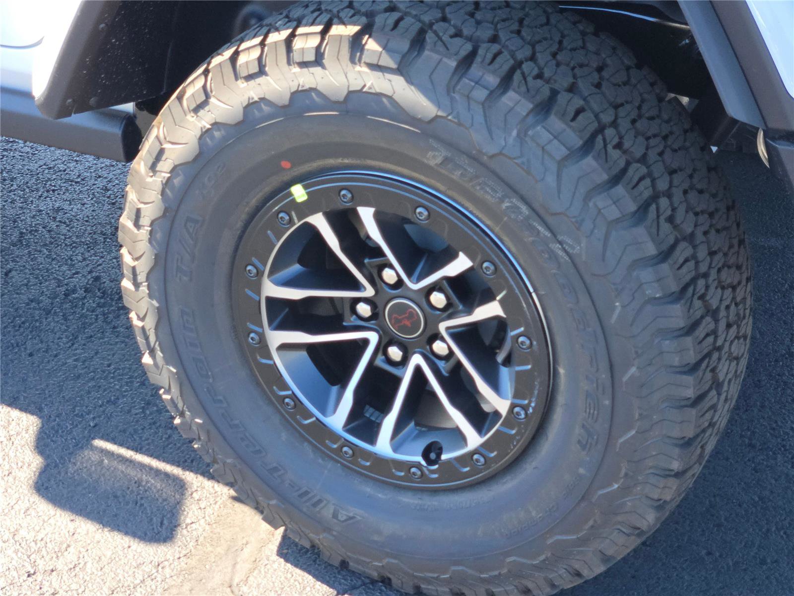 New 2025 Jeep Wrangler Unlimited Rubicon image 18