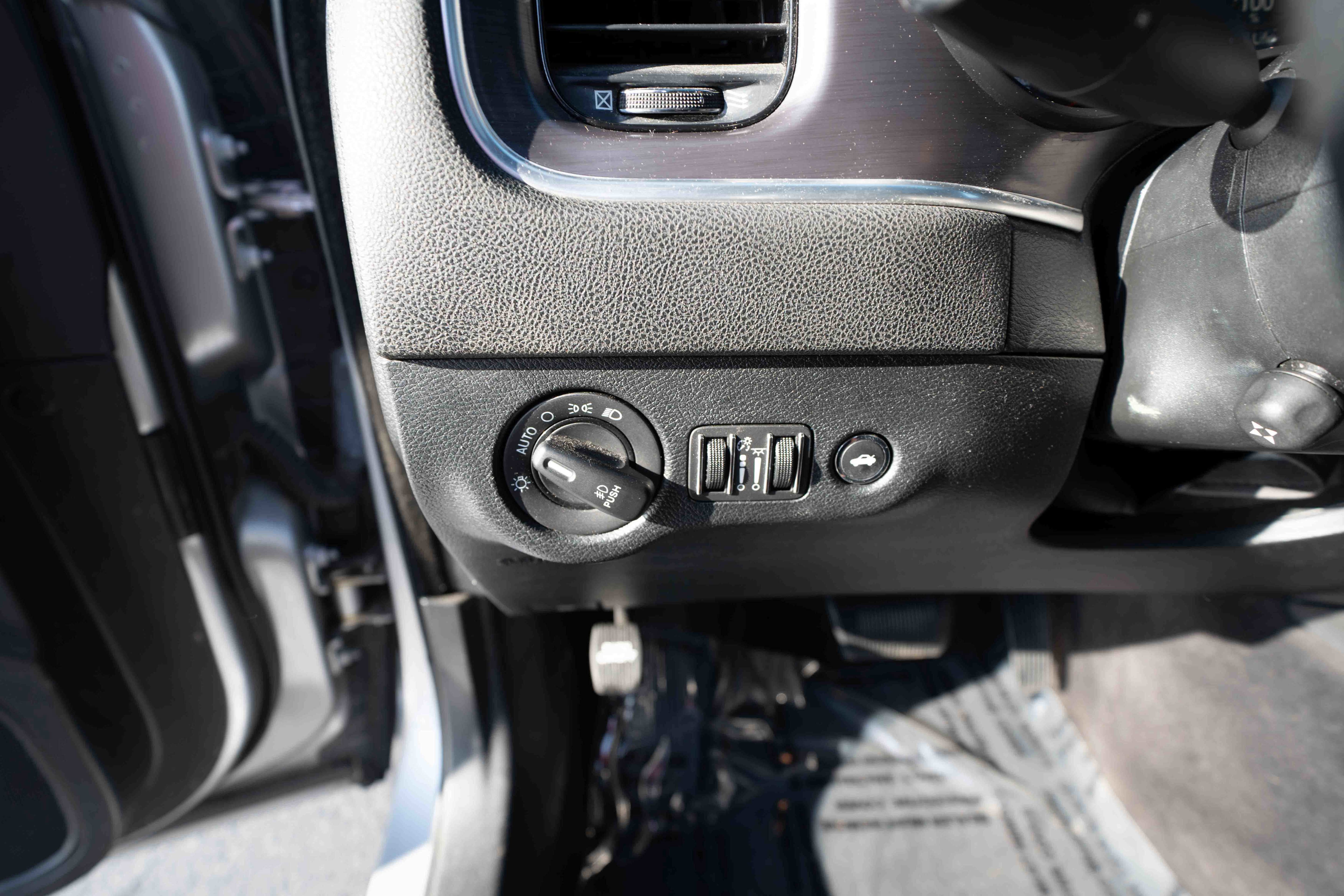 Used 2018 Dodge Charger SXT Plus w/ Quick Order Package 29J image 10