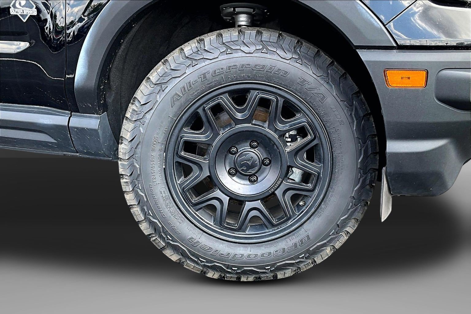 Used 2023 Ford Bronco Sport Outer Banks w/ Tech Package AWD/4WD image 9