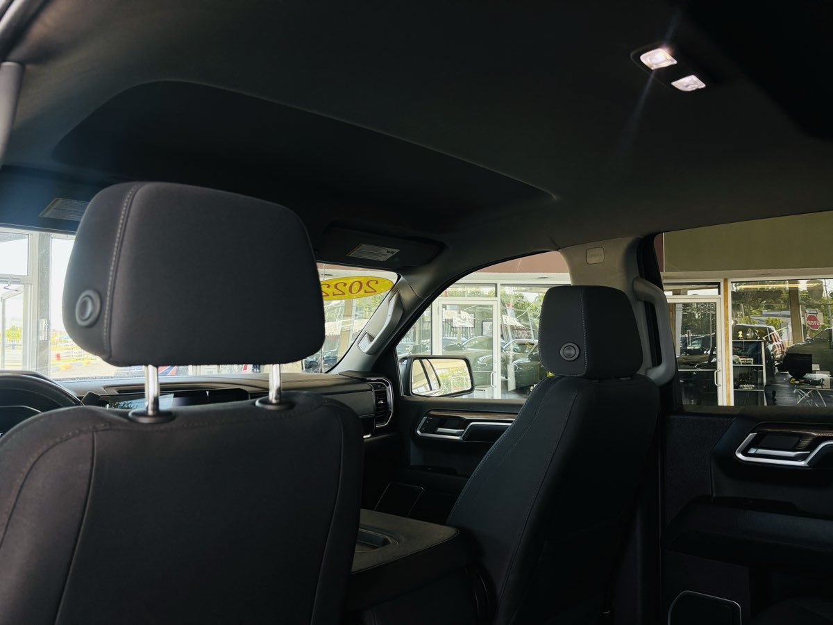 Used 2022 Chevrolet Silverado 1500 RST AWD/4WD image 36