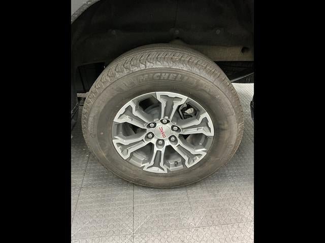 New 2026 GMC Sierra 1500 SLE w/ Preferred Package AWD/4WD image 37
